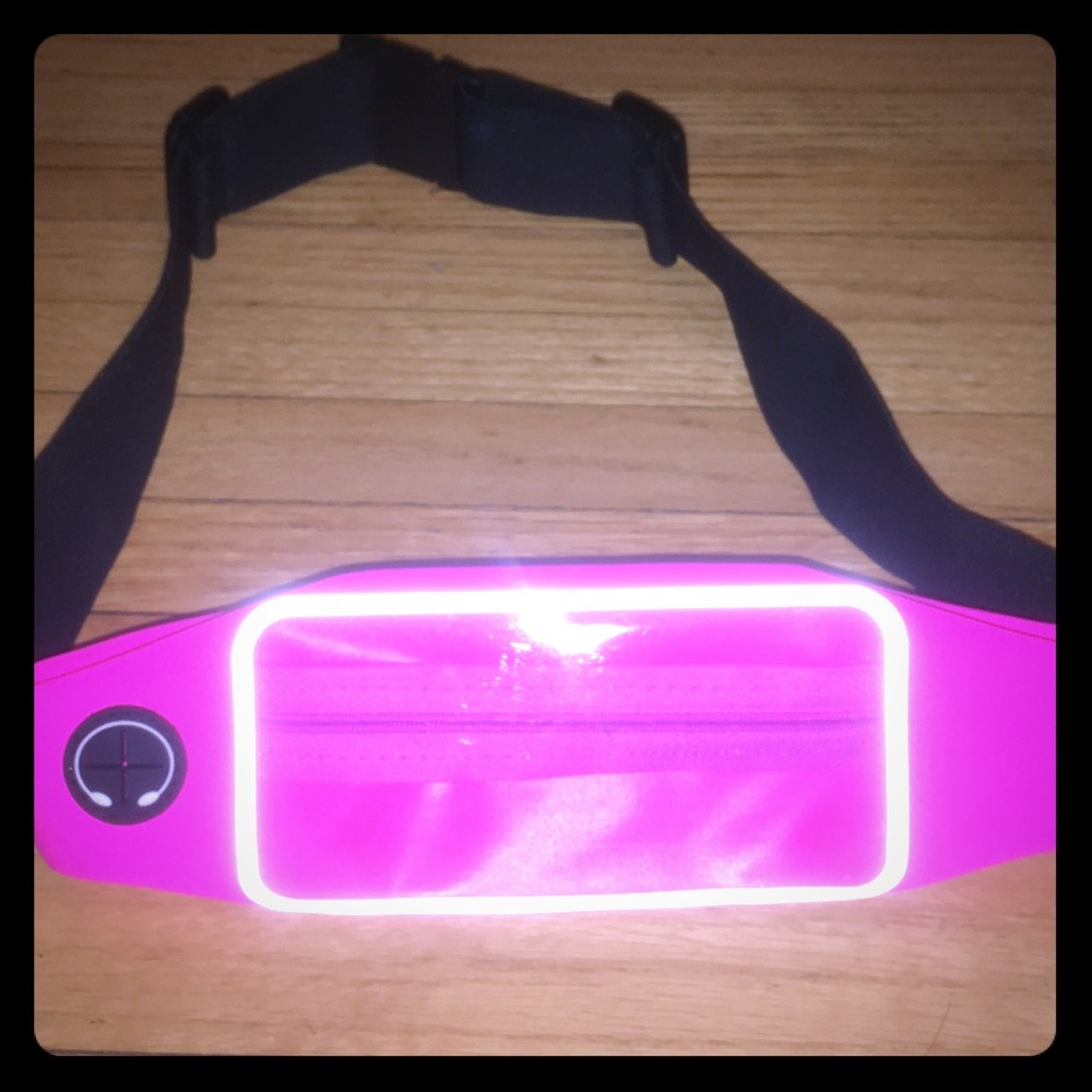 Phone case for working out